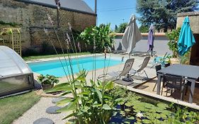Appartement spacieux avec piscine