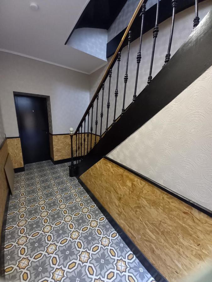 Appartement spacieux avec piscine Sedan Extérieur photo